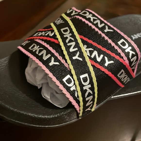 Brand New in the Box Multi colored DKNY slides - Picture 2 of 7